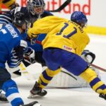 Canada rallies to beat Russia 4-3, wins world juniors gold